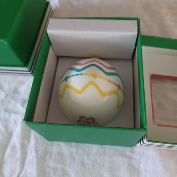 Kit Kemp Spode Rik Rak Bauble Christmas ornaments - Picture 4 of 5